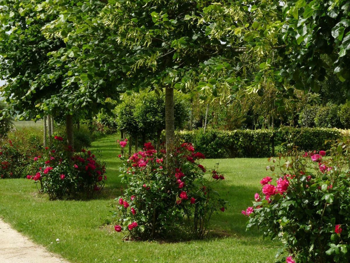 Corseul Gite Le Logis - Manoir Le Plessix Madeuc מראה חיצוני תמונה